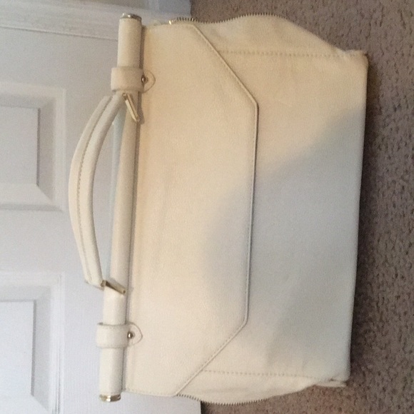 Forever 21 Handbags - Forever 21 Handbag